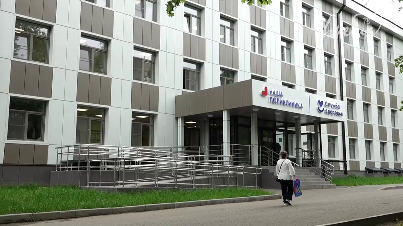 Жители Дзержинского могут пройти бесплатную вакцинацию от гриппа