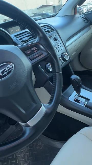 Subaru XV Кроссовер 2.0 CVT 2012г