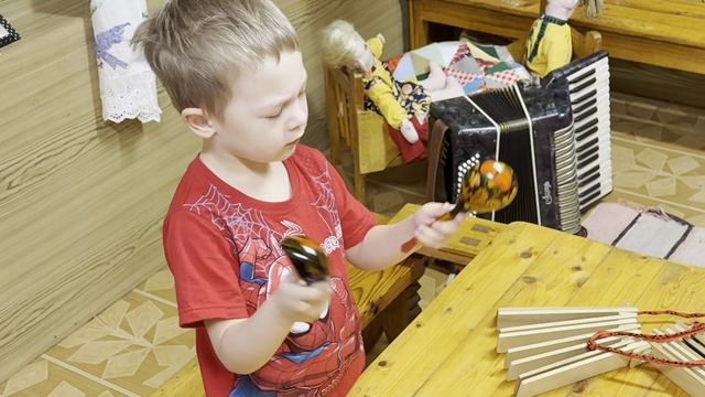 Видео-визитка музыкального руководителя