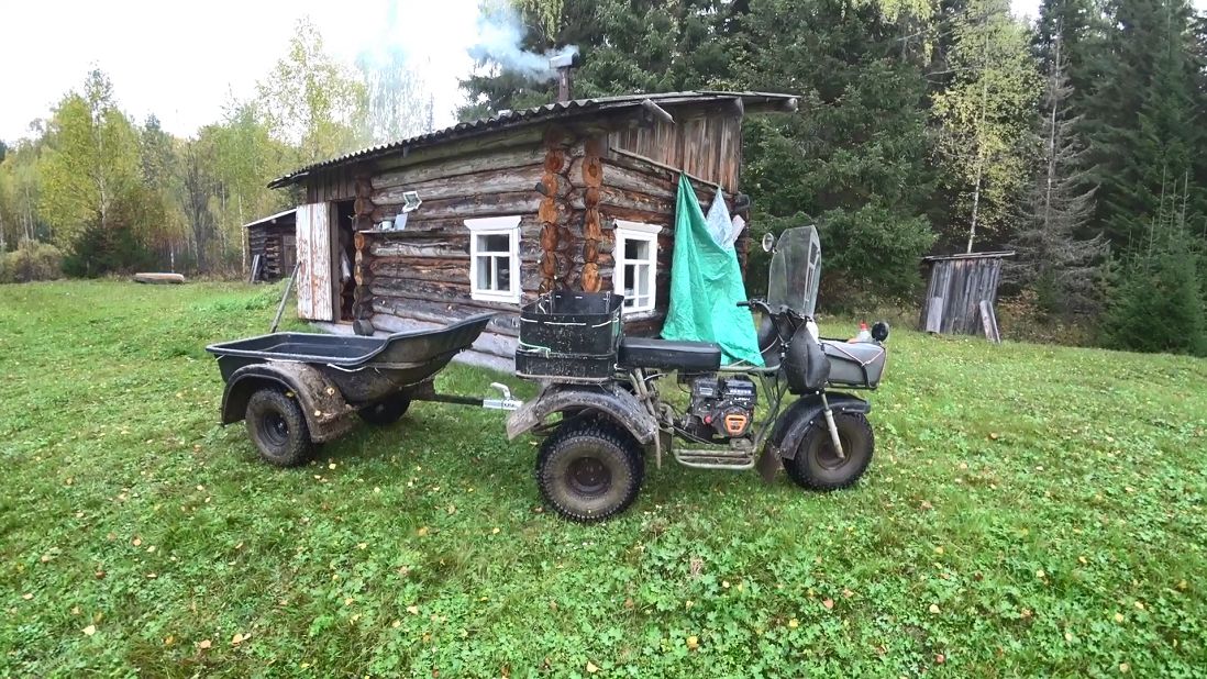 Первый поход на трицикле с новым прицепом. Приехал в избушку с ночёвкой. 1 серия