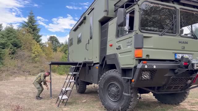ATIK _  2 РАЗНЫХ ОГРОМНЫХ БОЛЬШИХ КАРАВАНА ДЛЯ ЛАГЕРЯ