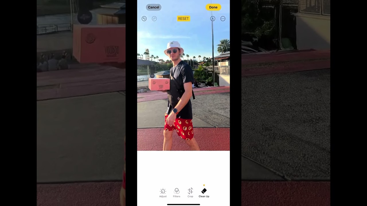 IPhone стал убийцей Фотошопа — в бету IOS 18.1 завезли ИИ-фичу Clean Up