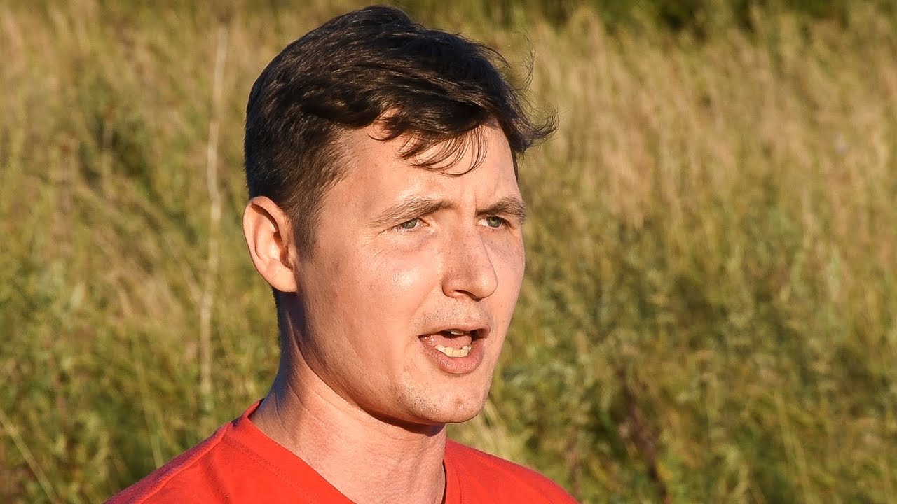 Горит свеча в вагоне тихо