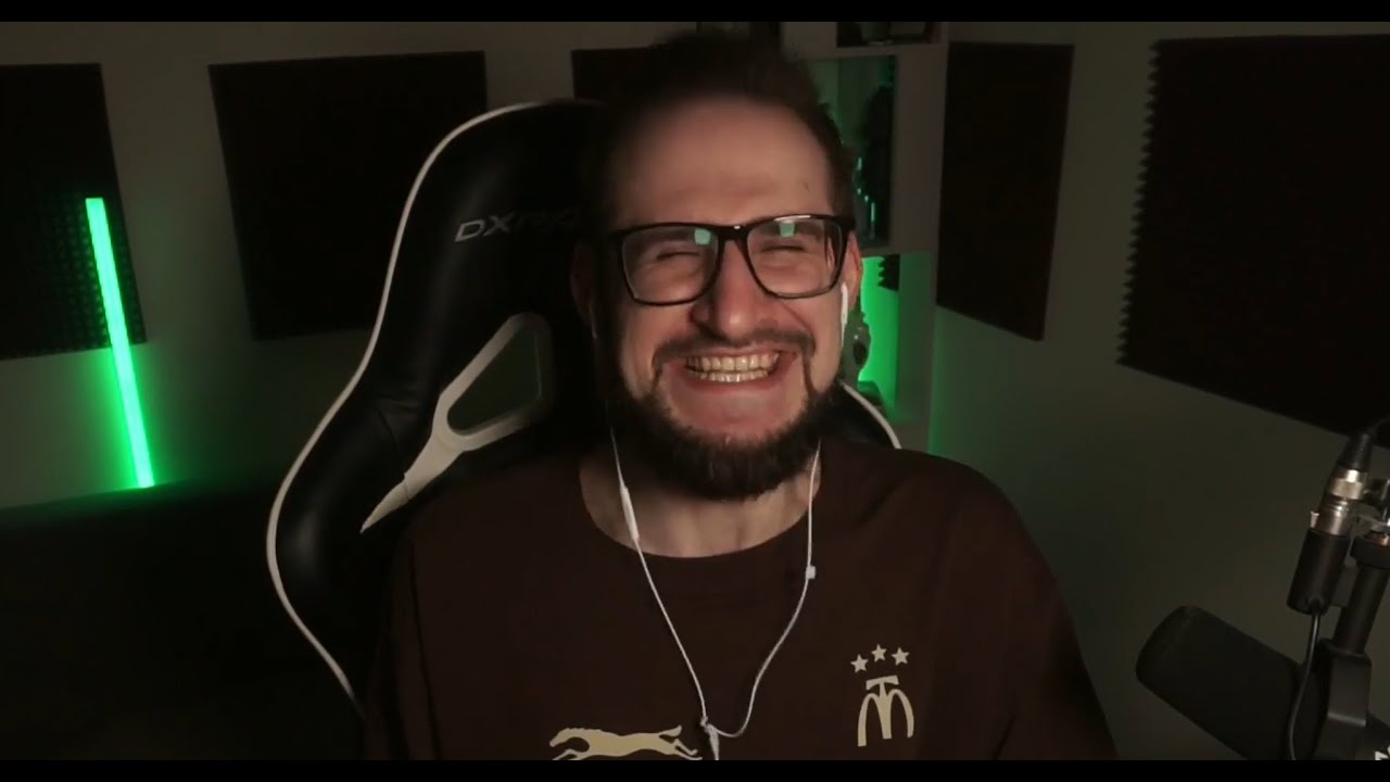 ПЕРВЫЙ СТРИМ КОФФИ на TWITCH КОНТРАКТ за 400к. ОЛЕГ КОФФИ СБРИЛ БОРОДУ
