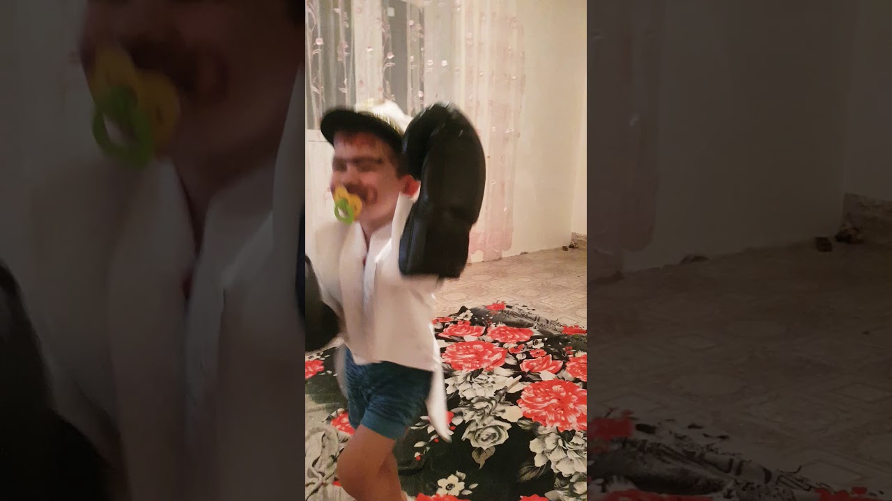 Весёлая Эдгар наринге с весёлым Лукой