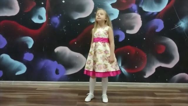 Полина Минаева - Веселая песенка