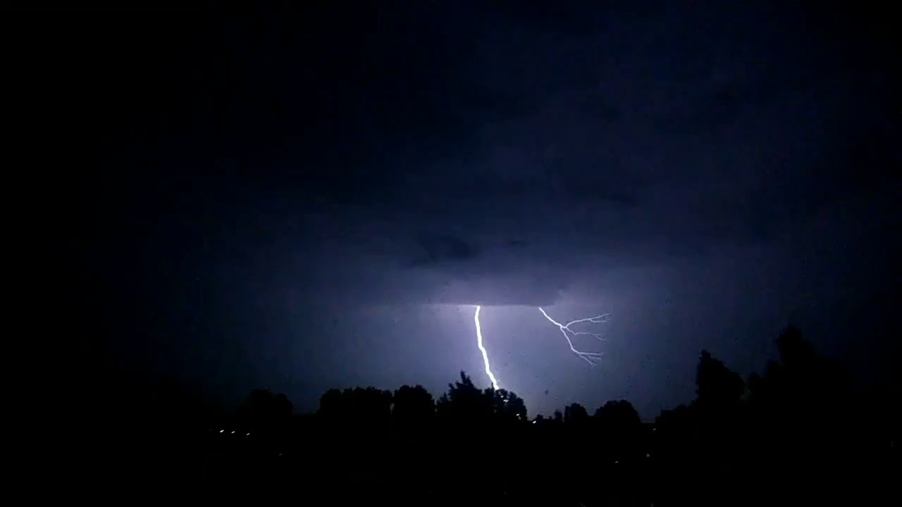 Гроза Thunderstorm And Lightning Bolts