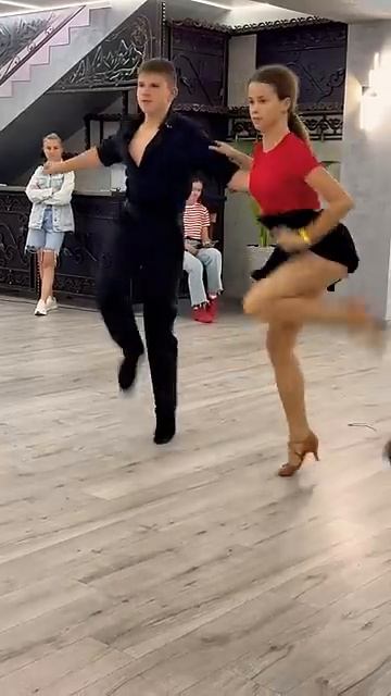 Зажигательный джайв  танцевальный лагерь в Карпатах