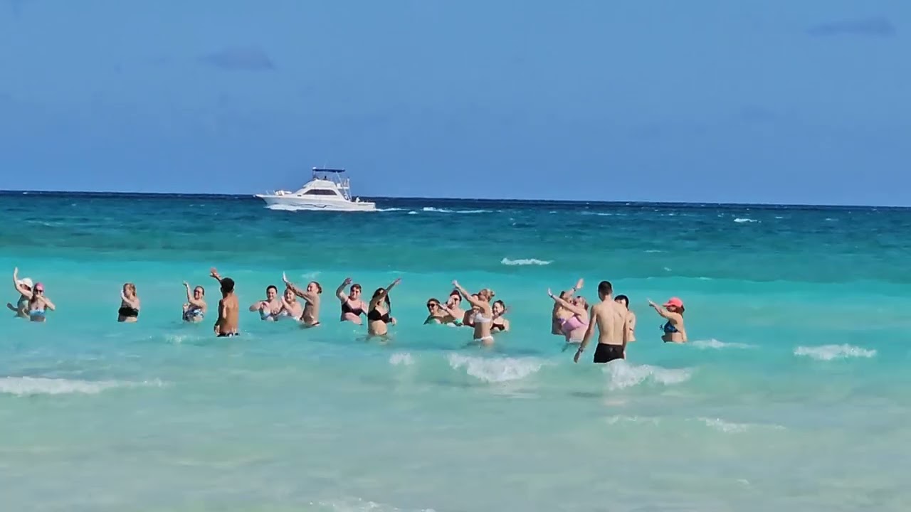 Отельная анимация. Woovo Playa Hermosa Cayo Paredon Resort