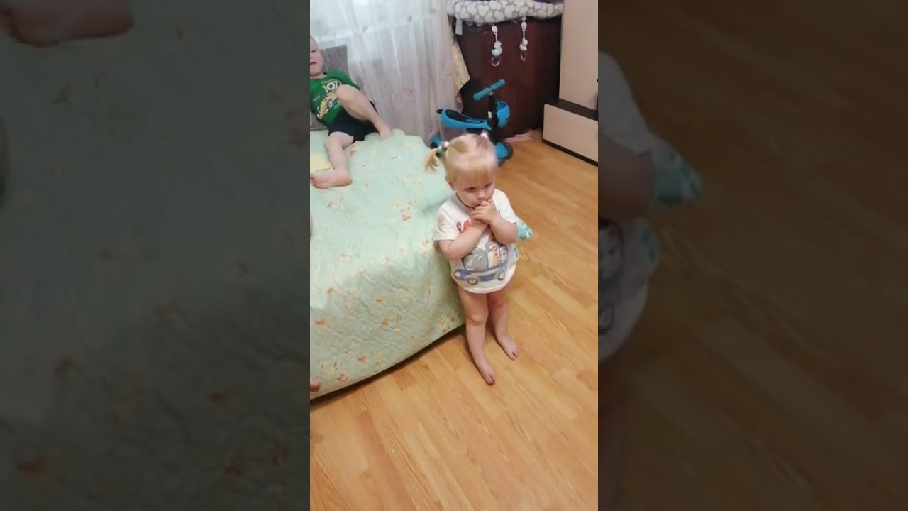 упала как свинья!!!