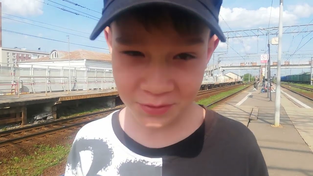 Съемка видео запрещена. Камеру вырубай.