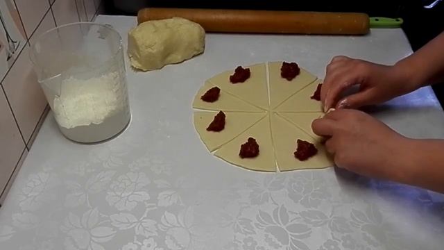 Рогалики с вареньем простой домашний рецепт