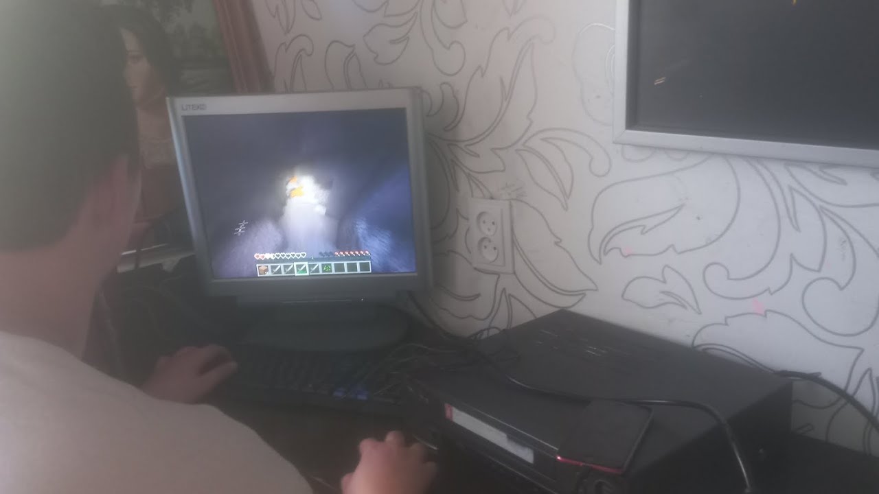 собрал игровой пк из старого видеомагнитофона