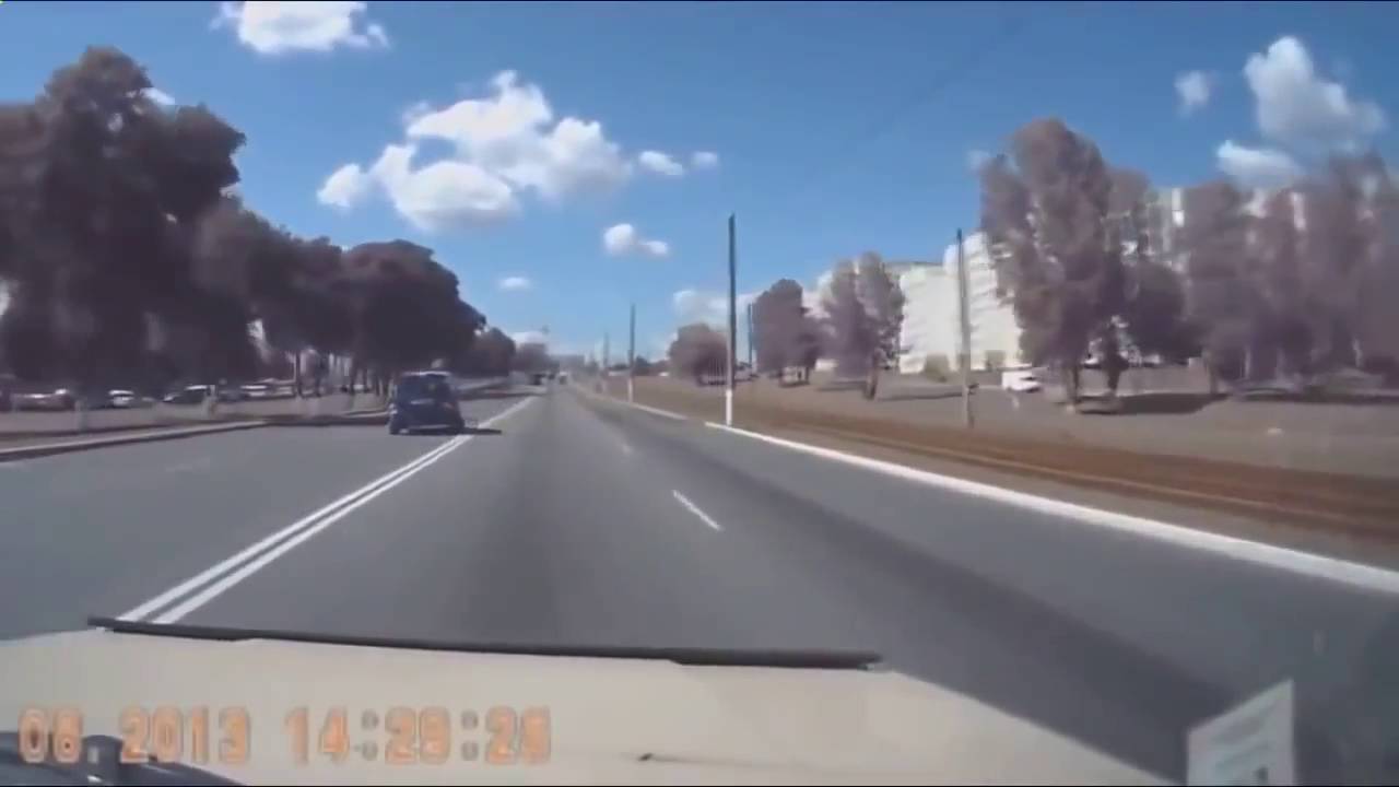 Авто приколы 2016 Баба за рулём ржака