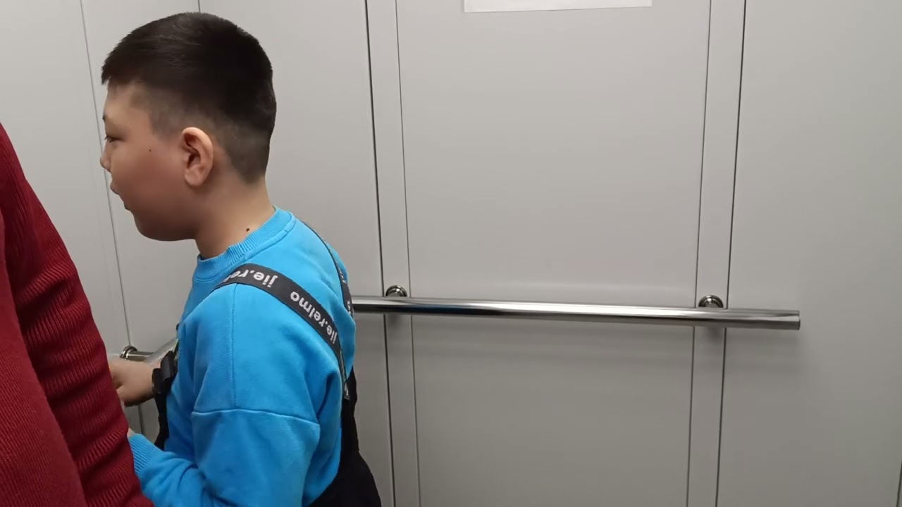 Звук прибытия лифта