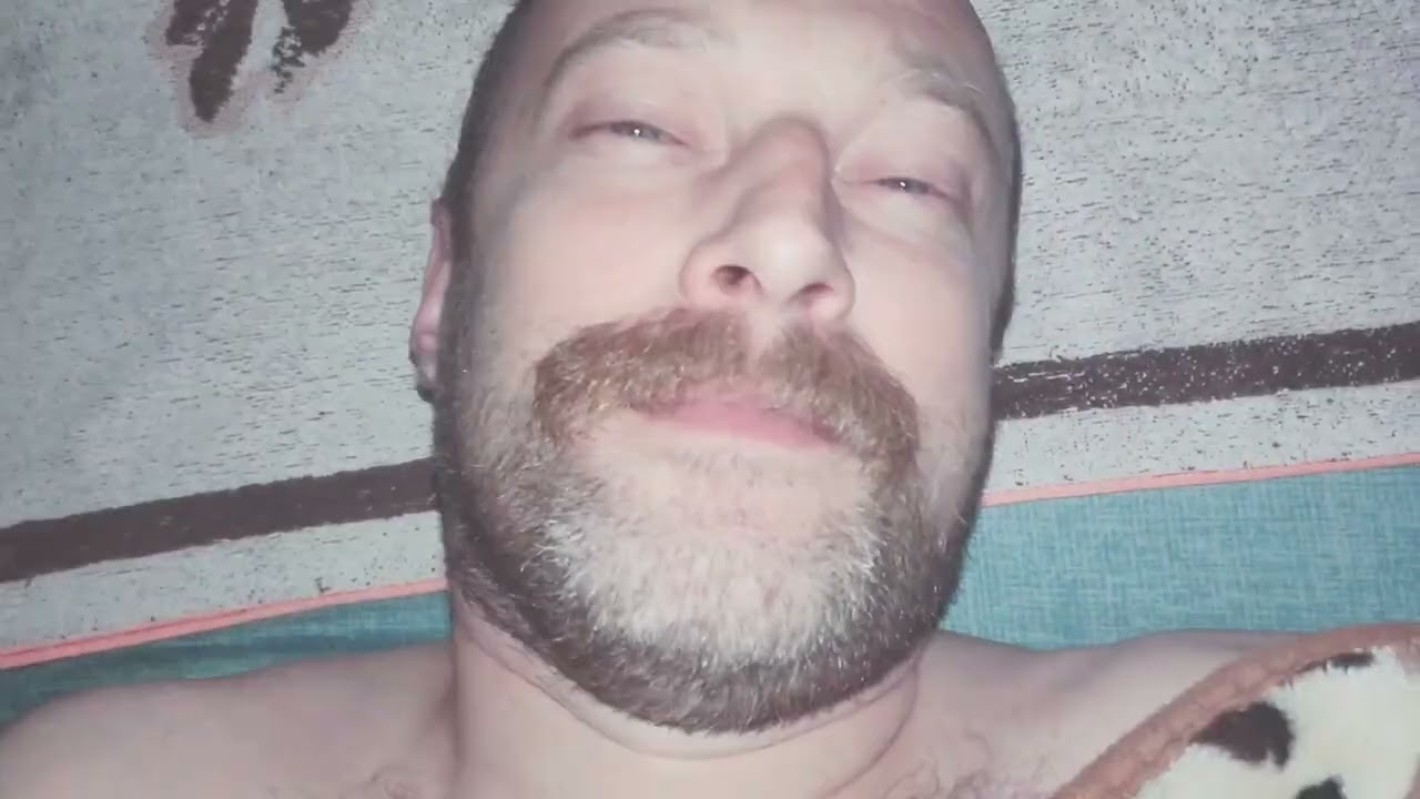 Расслабляющий нервную систему ASMR ЗВУК ЧЕСАНИЯ ЩЕТИНЫ