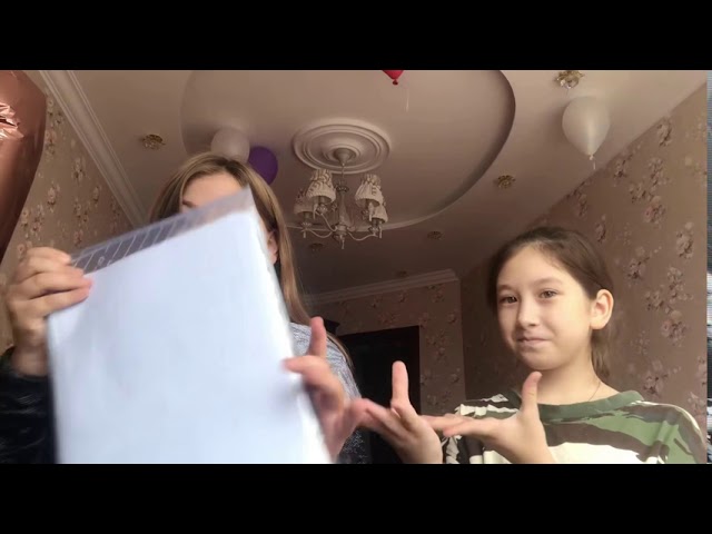 Показываю свои рисунки с АлинойЧто то пошло не так