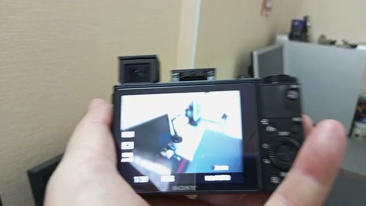 Проверка работы камеры Sony RX100 M5 для Авито.