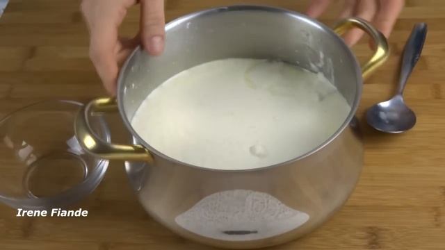 Густой домашний йогурт из двух ингредиентов