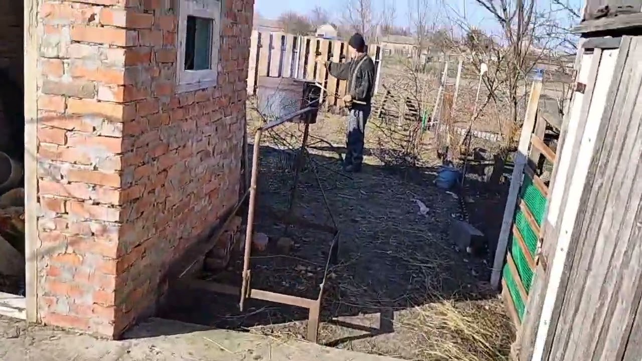 Ещё не весна но погода шепчет. Хватит отдыхать. Жизнь в станице на Кубани.