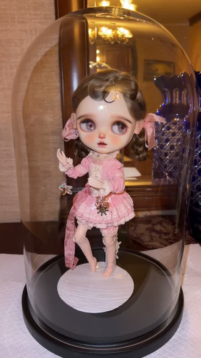 Blythe doll 