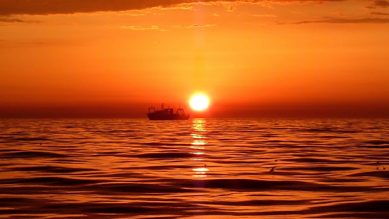 Закат в Северном мореРелакс