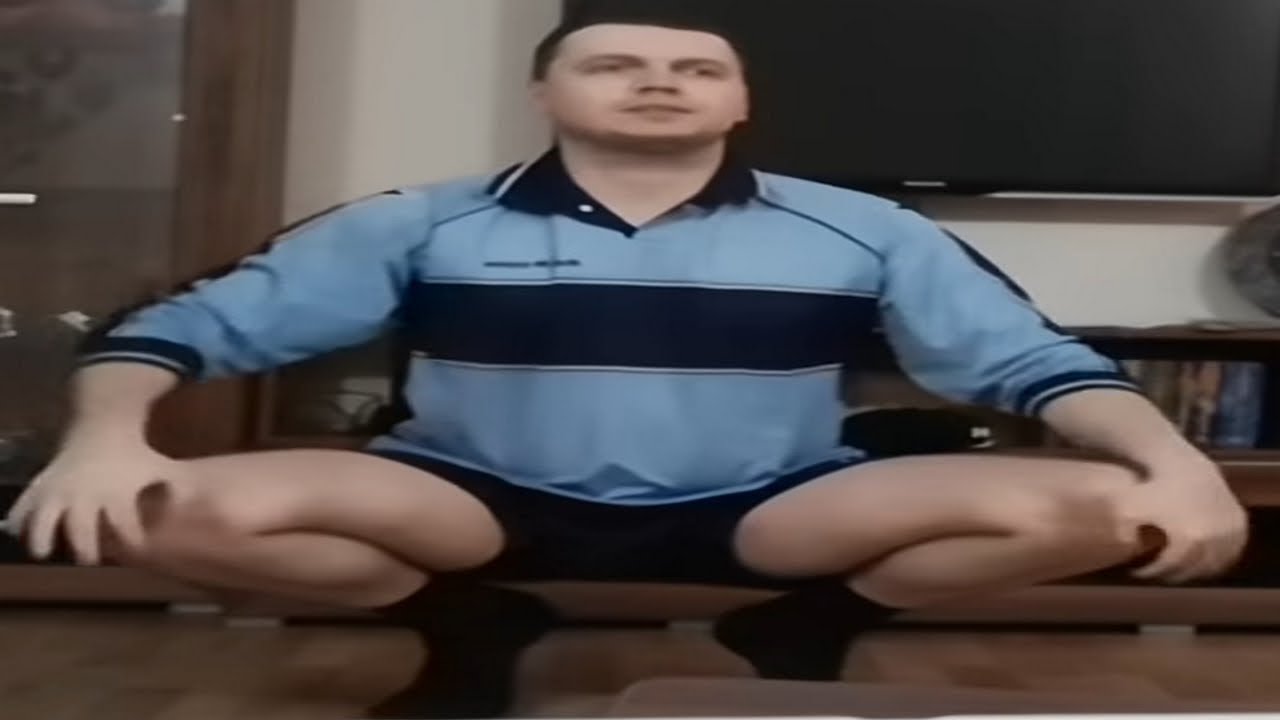 Скрытый стрим папичаИграет в сапера