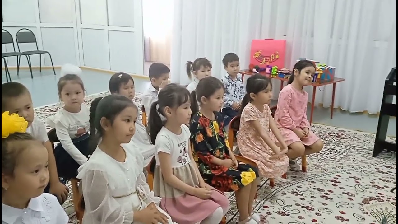 Музыка маманы:-Караманова Асель Конусовна
