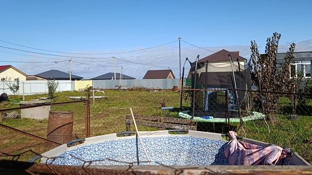 Водогрейка в бассейн и не забывайте о родственниках кладбище .