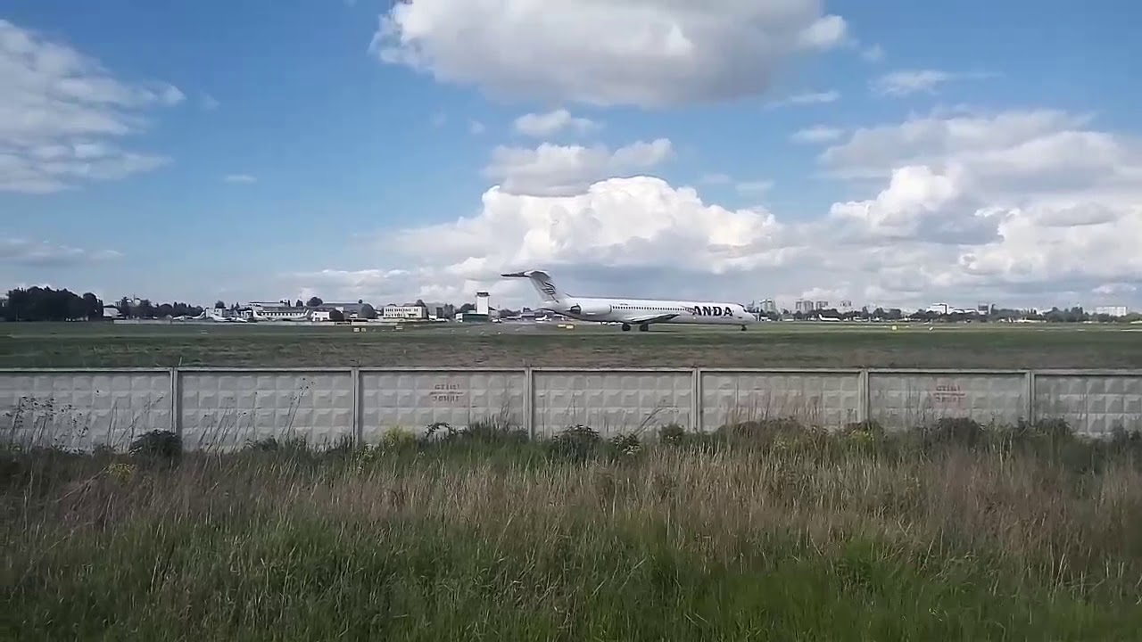 Самый лучший звук в Жулянах MD-83