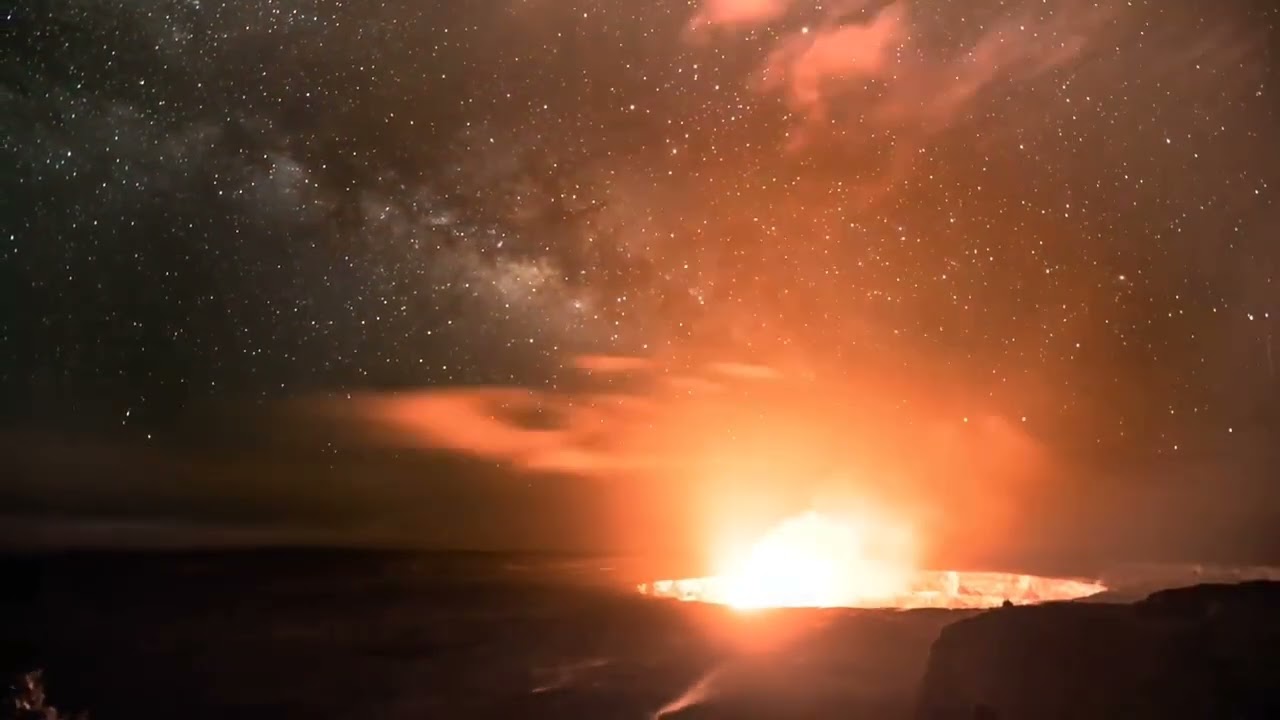 Млечный путь уходит в даль.