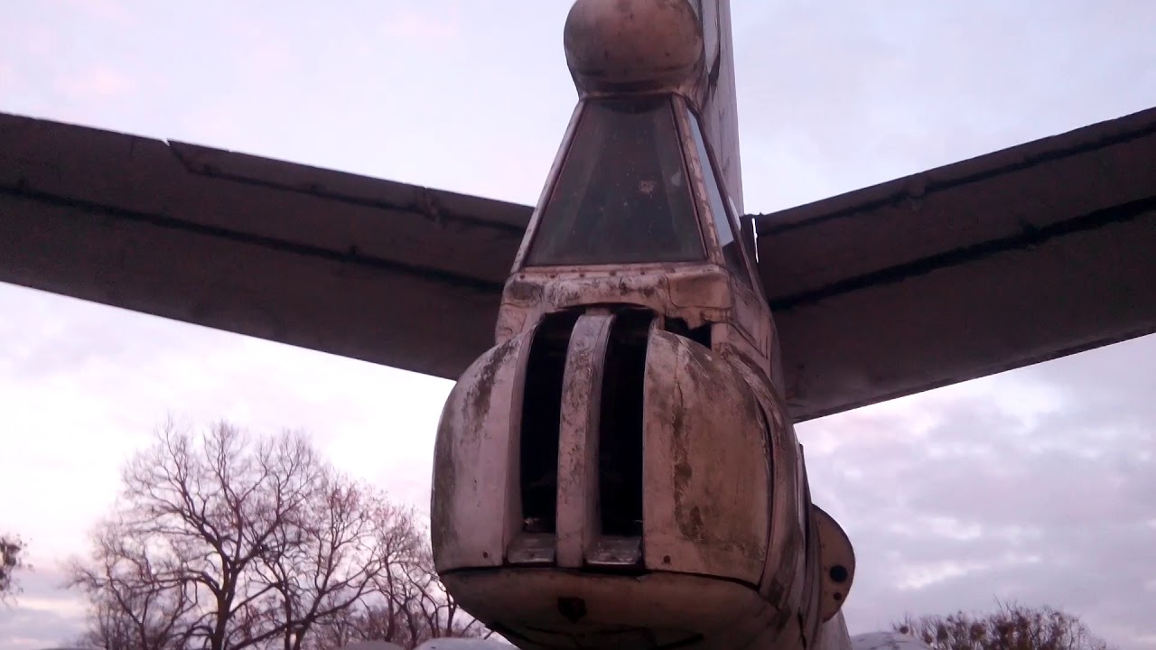 Бомбардировщик Ту-16 в г.Белая Церковь