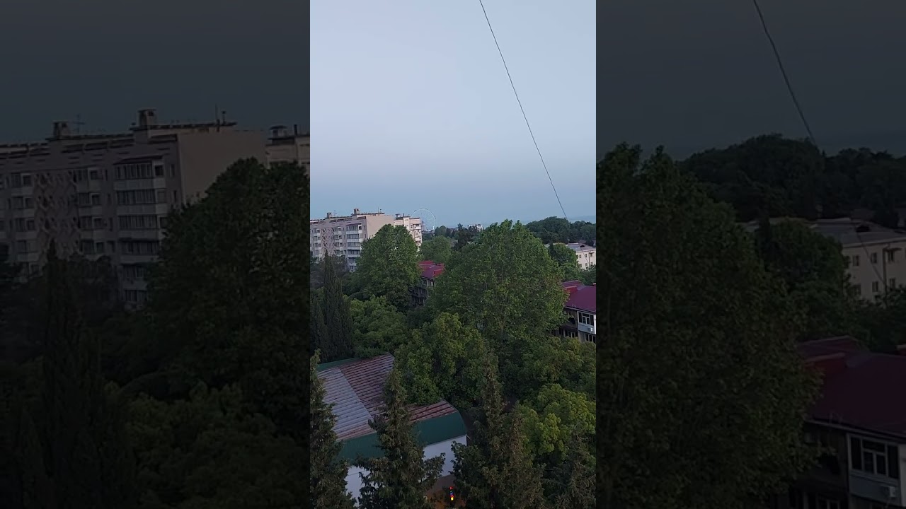 Лазаревское Вечерний вид из окна