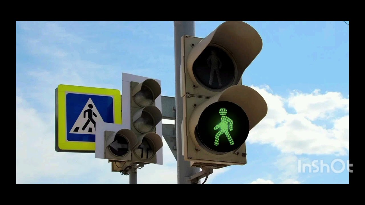 пешеходный светофор красный и зеленый и со звуковым сигналом traffic light