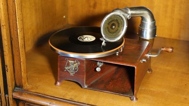 Редкие фонографы. Играет старинный граммофон Melodograph США