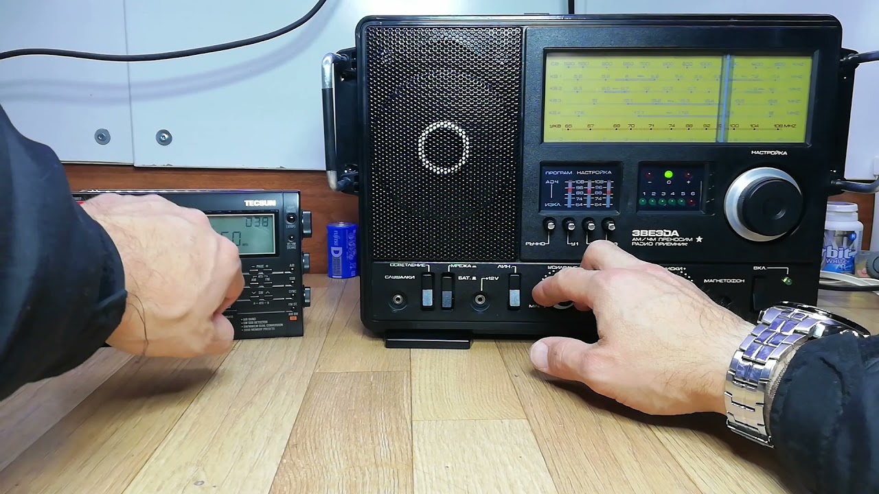 Сравнителен тест на УКВ между Tecsun PL660 и военно радио Звезда