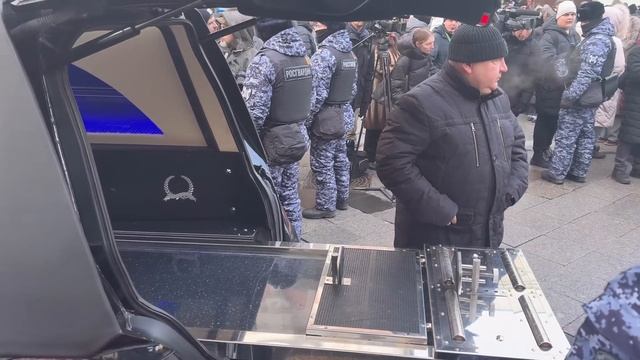 СЛЁЗЫ РОДНЫХ И КРИКИ БРАВО НА ПОХОРОНАХ ИГОРЯ ЗОЛОТОВИЦКОГО  МХТ ИМ.ЧЕХОВА 17.01.2026