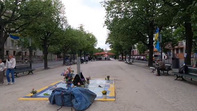 How Is BERLIN TODAY? Walk In Berlin. Walking In Berlin Unter Den Linden-Brandenburger Gate