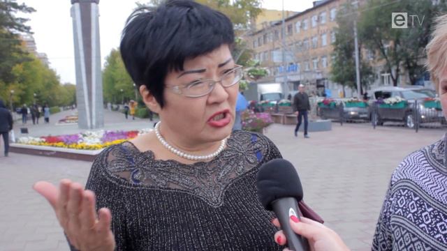 Хотите ли вы, чтобы ваши дети обучались в школе на трех языках?