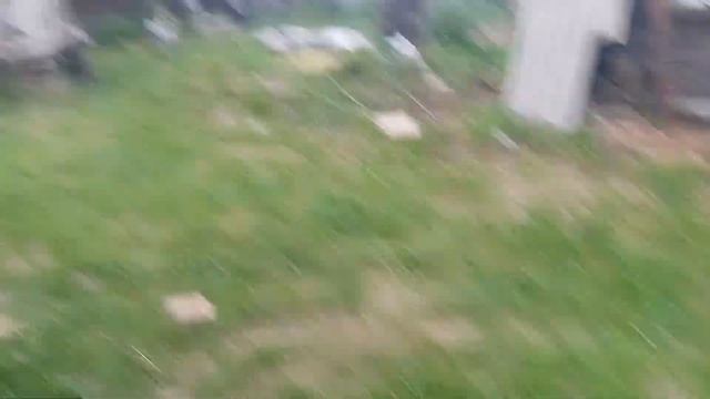 Постройка беседки движется н концу