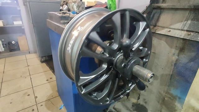 Литые диски r15 5x114.3 6JJ ET53 DIA73.1 Япония Nexta
