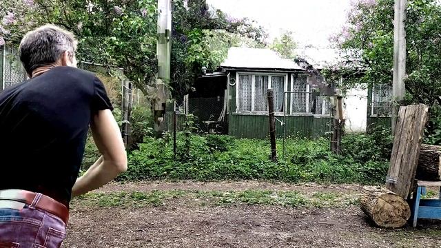 Пробивная сила вил, если вилы метнуть как копьё.