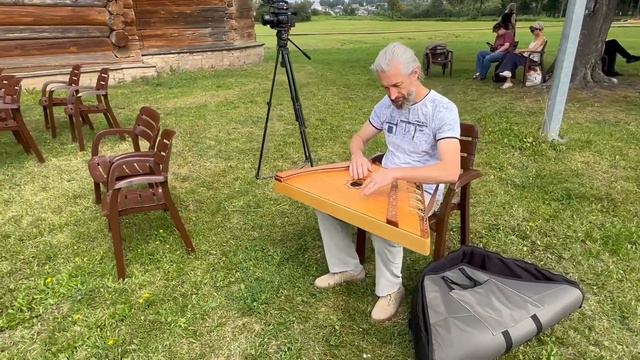 Виктор Табаков на фестивале «Гусли мира» г. Суздаль 2023