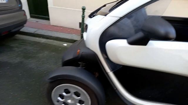 Прогулка по морскому курорту Трувиль. Далеко ли до Довиля? Для кого придуман новенький 