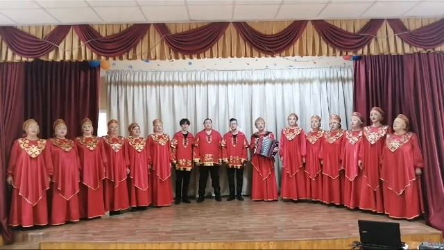 «Народный любительский коллектив» Лавровский хор русской песни — Песня «Ах, поле, поле, поле»