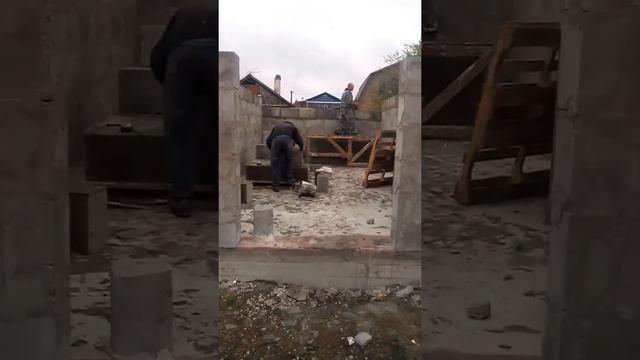 Кладка стен