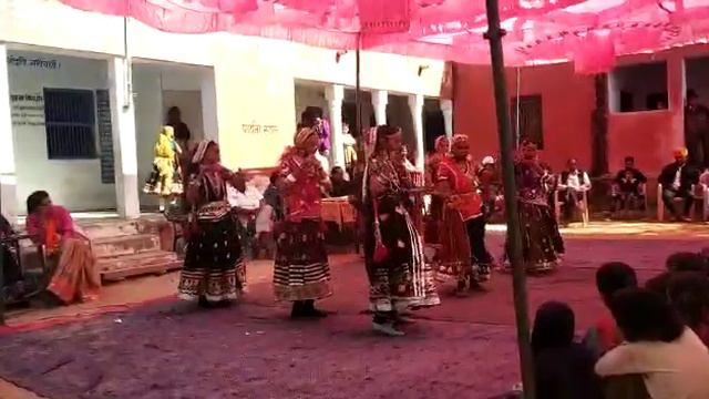 Paglya Ri Payal Baje Hatha Ro Chudlo