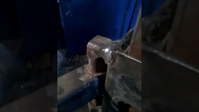 Самодельный станок для снятия пружин со стойки