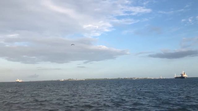 An Evening Of Photography On Film With Kodak Gold 200 + Canon A1