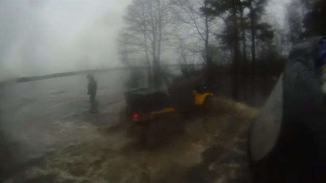 По Лемболовскому на квадроцикле